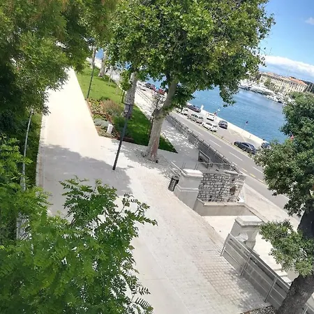 Sea View זאדאר