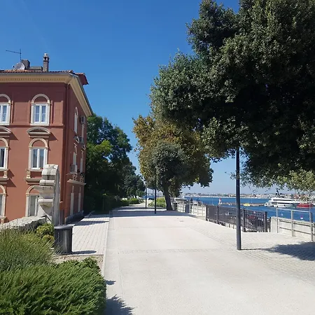 Lägenhet Sea View Zadar